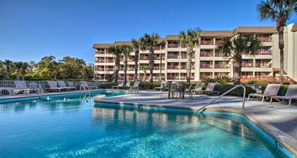 Walk to Pool & Beach: Hilton Head Island Condo!