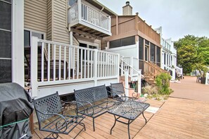 Apartment (2 Bedrooms) | Interior - Walk to Maryland Beach: Canal-front Escape w/ Dock (Ocean City)