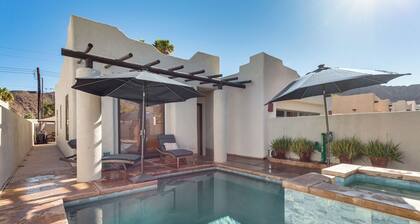 222396 3BR Escape w/ Fire Pit: 1 Mi to Old Town