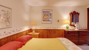 Apartment (1 Bedroom) | Interior