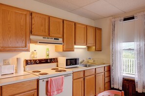 Apartment (1 Bedroom) | Interior