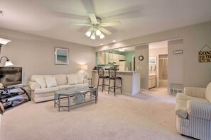 Apartment (1 Bedroom) | Interior - Regatta Bay Condo w/ Boat Slip & Resort Perks! (Lake Ozark)