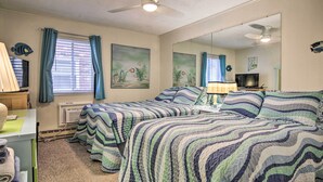 2 bedrooms, laptop workspace, iron/ironing board, cribs (free) - Renovated Bayfront Escape w/ Picturesque View (Ocean City)