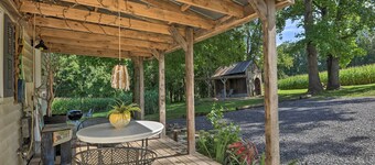 Secluded Lothian Farmhouse on 45 Acres w/ Fire Pit