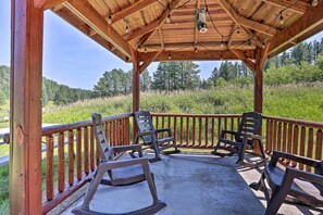 Interior - Idyllic Hill City Home - Hike, Bike & Atv! (Hill City)