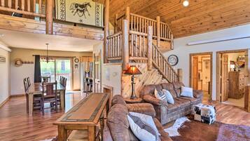 Rumah (4 Bedrooms) | Interior