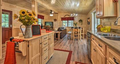 Secluded Mountain Cabin in Wardensville!