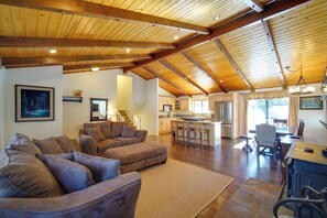 House (4 Bedrooms) | Interior - 2 Mi to Lake & Ski Slopes: Big Bear Cabin (Big Bear City)