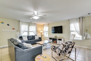 Ev (3 Bedrooms) | İç mekân