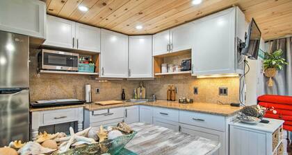 Walk to Beach: Bright & Cozy Cape Cod Studio!