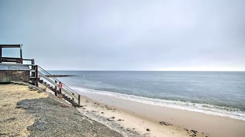 Apartment (0 Bedroom) | Interior