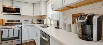 2 Mi to Craigville Beach: Hyannis Home w/ Deck