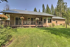 House (3 Bedrooms) | Interior - Bigfork Modern Living - Pet & Family Friendly! (Bigfork)