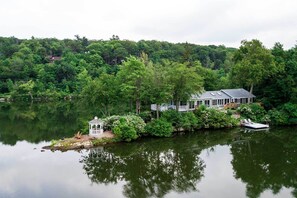 House (4 Bedrooms) | Interior - By Mtn Creek Resort: The Point on Highland Lake (Highland Lakes)