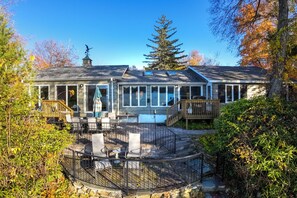 Interior - By Mtn Creek Resort: The Point on Highland Lake (Highland Lakes)