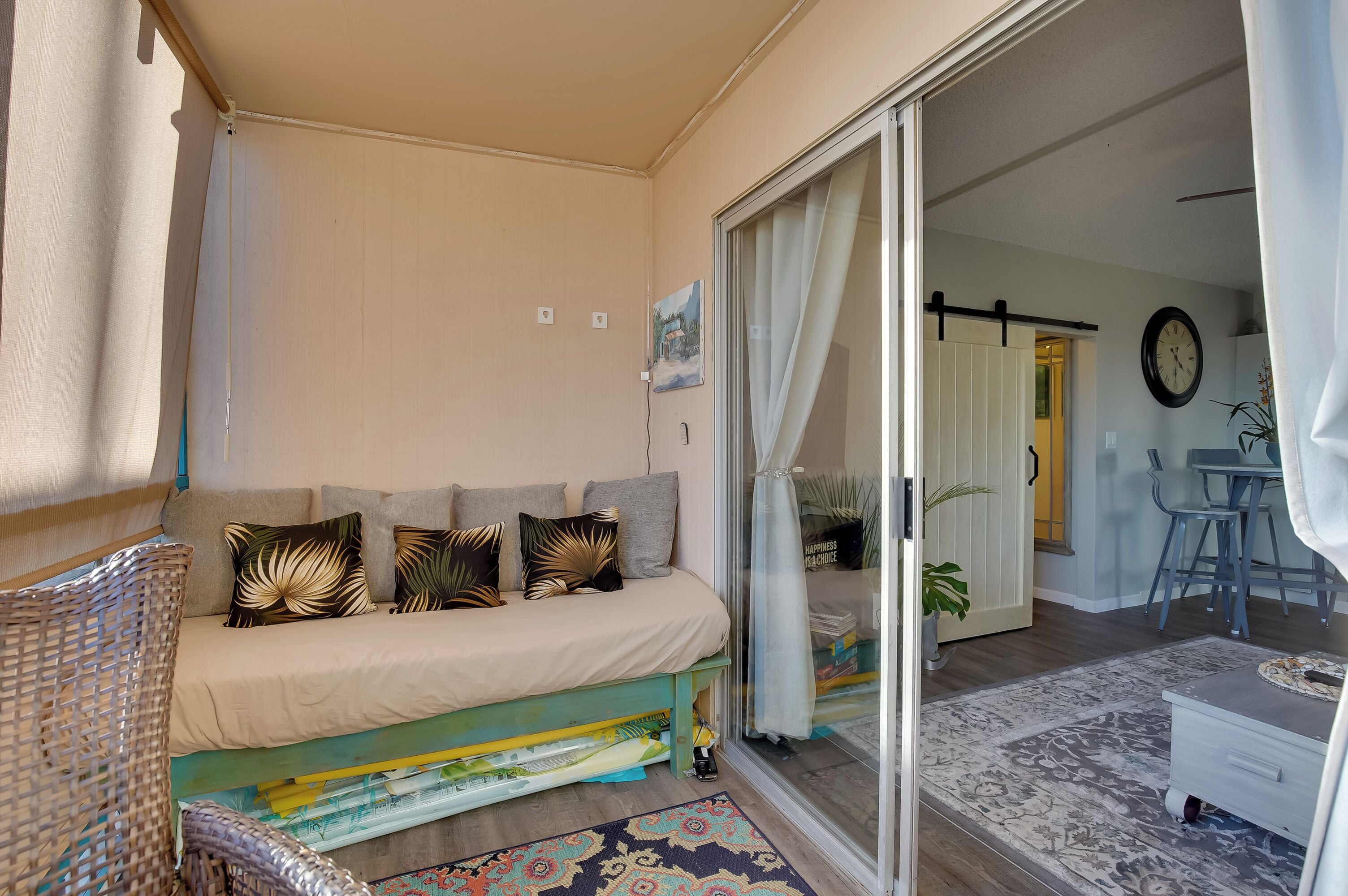 Apartment (1 Bedroom) | Interior