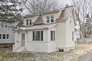 Talo (4 Bedrooms) | Sisätilat