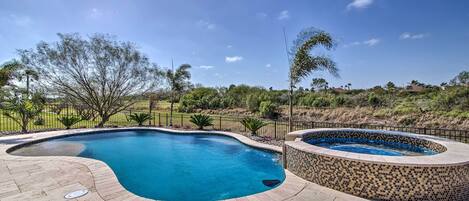 House (3 Bedrooms) | Bahagian dalam