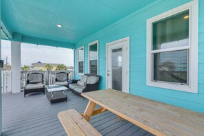 House (3 Bedrooms) | Interior - Furnished Deck + Ocean Views: Surfside Beach Home (Freeport)