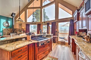 House (3 Bedrooms) | Front of property