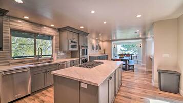 Maison (4 Bedrooms) | Intérieur