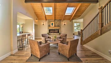 Rumah (4 Bedrooms) | Interior