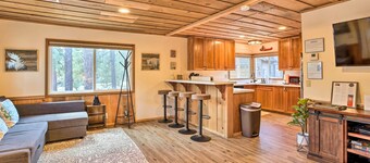 Walk to Big Bear Lake: Cozy Cabin w/ Deck