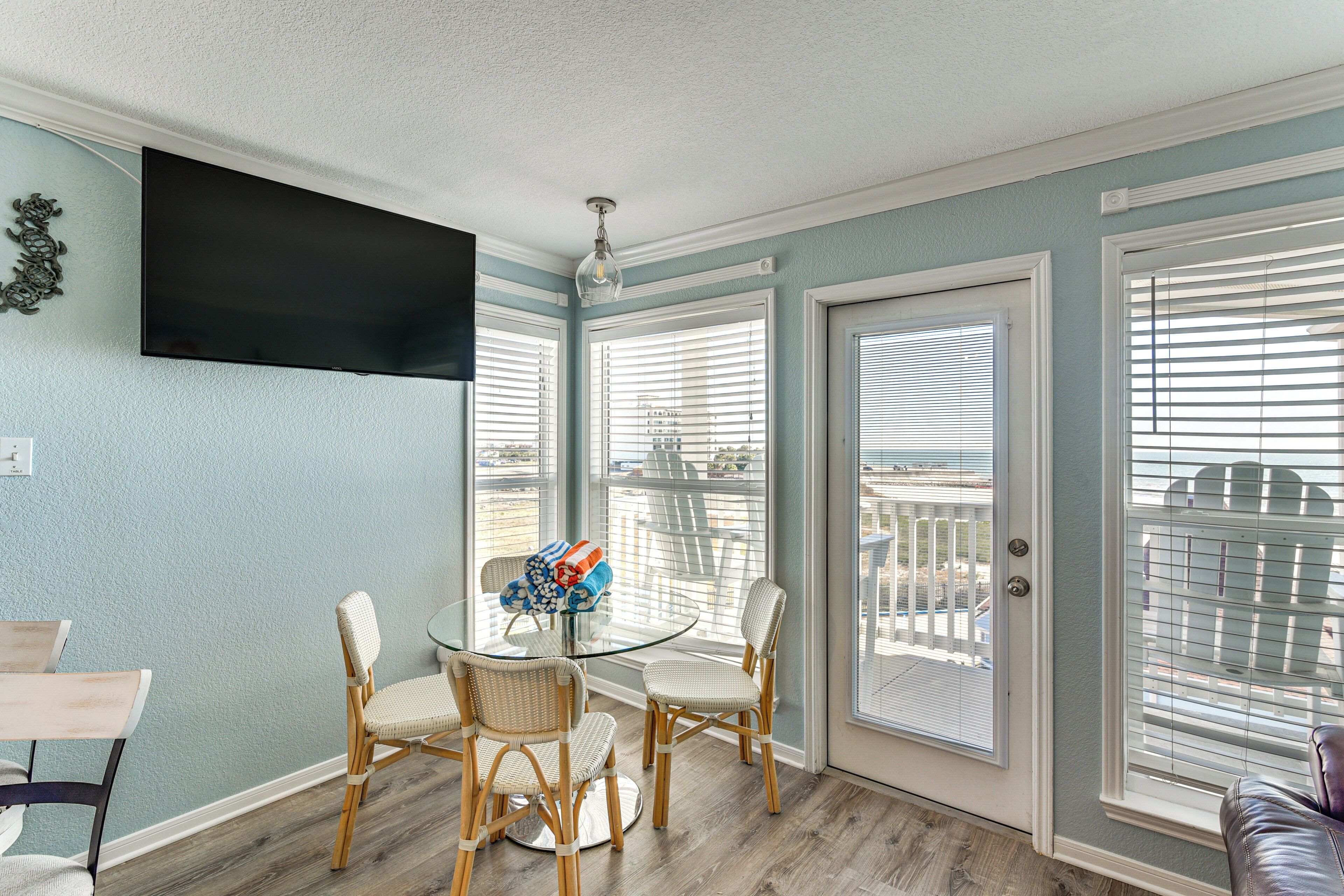 Apartment (1 Bedroom) | Interior