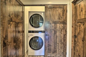 Nhà (3 Bedrooms) | Nội thất