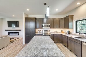 House (3 Bedrooms) | Interior - Modern Kalispell Retreat: 37 Mi to Glacier NP (Kalispell)