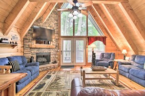 TV, fireplace, video game console, books - A-frame Cabin w/ Hot Tub < 1 Mi to Ober Gatlinburg (Gatlinburg)