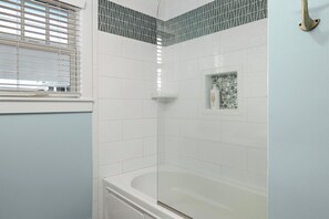 House (4 Bedrooms) | Interior - Dock Access: Waterfront Ocean City Home Near Beach (Ocean City)