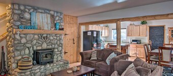 7 Mi to Heavenly Ski Resort: Cozy Tahoe Cabin