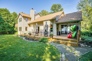 House (4 Bedrooms) | Interior - Egg Harbor Gem w/ High-speed Fiber Wifi! (Sturgeon Bay)
