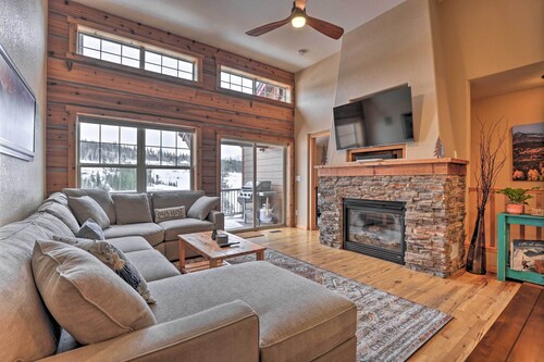 Gorgeous Fraser Townhome w/ Private Hot Tub!