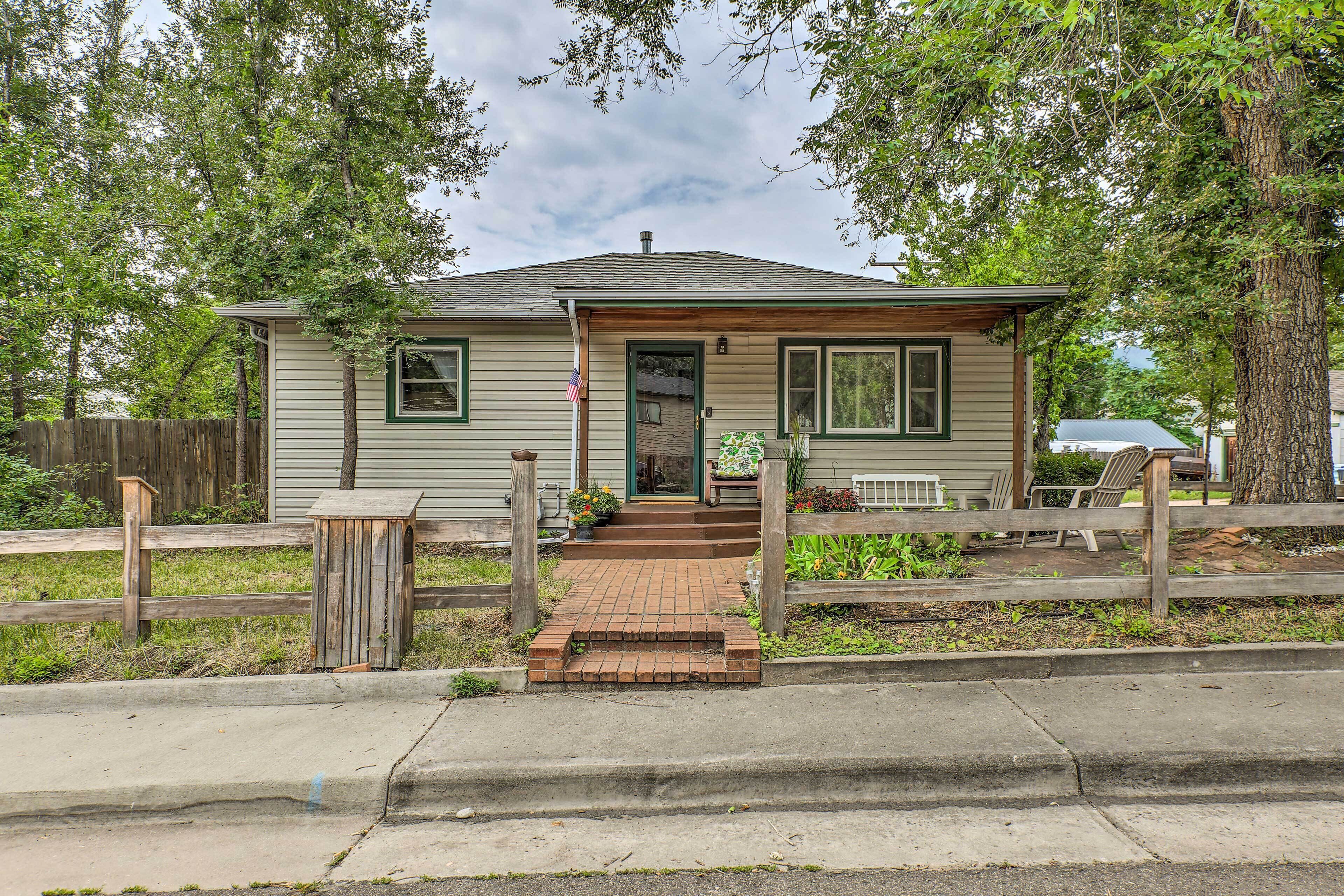 House (2 Bedrooms) | Interior