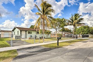 House (3 Bedrooms) | Interior - Gated Southern Miami Home: 22 Mi to Downtown! (Miami)