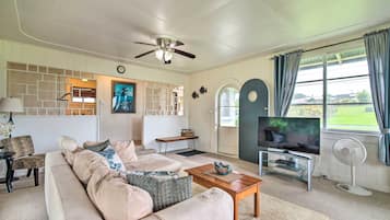 House (2 Bedrooms) | Front of property