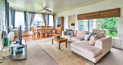 Hilo Home Base - 3 Miles to State Park & Beach!