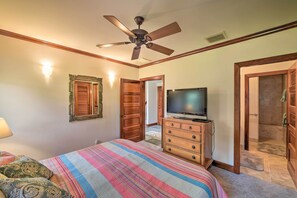 Apartment (3 Bedrooms) | Interior - Tropical Escape w/ Pool Access ~ 1 Mile to Beach (Kamuela)