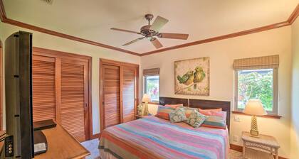 Tropical Escape w/ Pool Access ~ 1 Mile to Beach