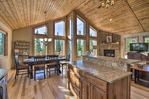 House (3 Bedrooms) | Interior - Fairplay Dream Escape: 27 Miles to Breckenridge! (Fairplay)