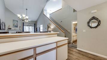 Apartment (3 Bedrooms) | Interior