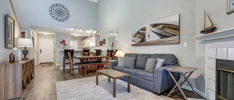 Apartment (3 Bedrooms) | Front of property