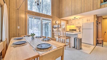 Cottage (2 Bedrooms) | Bagian depan properti