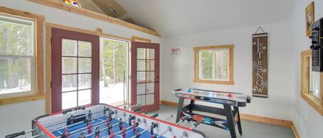 المنشأة من الداخل