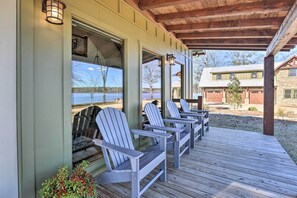 House (3 Bedrooms) | Interior - Shoreline Home w/ Boat Dock & Fire Pit in Shelby! (Shelby)