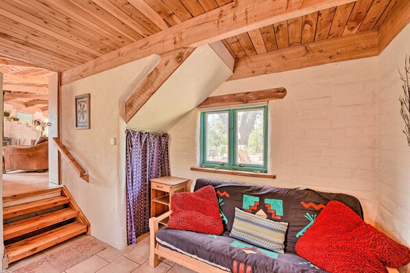 Cottage (2 Bedrooms) | Interior