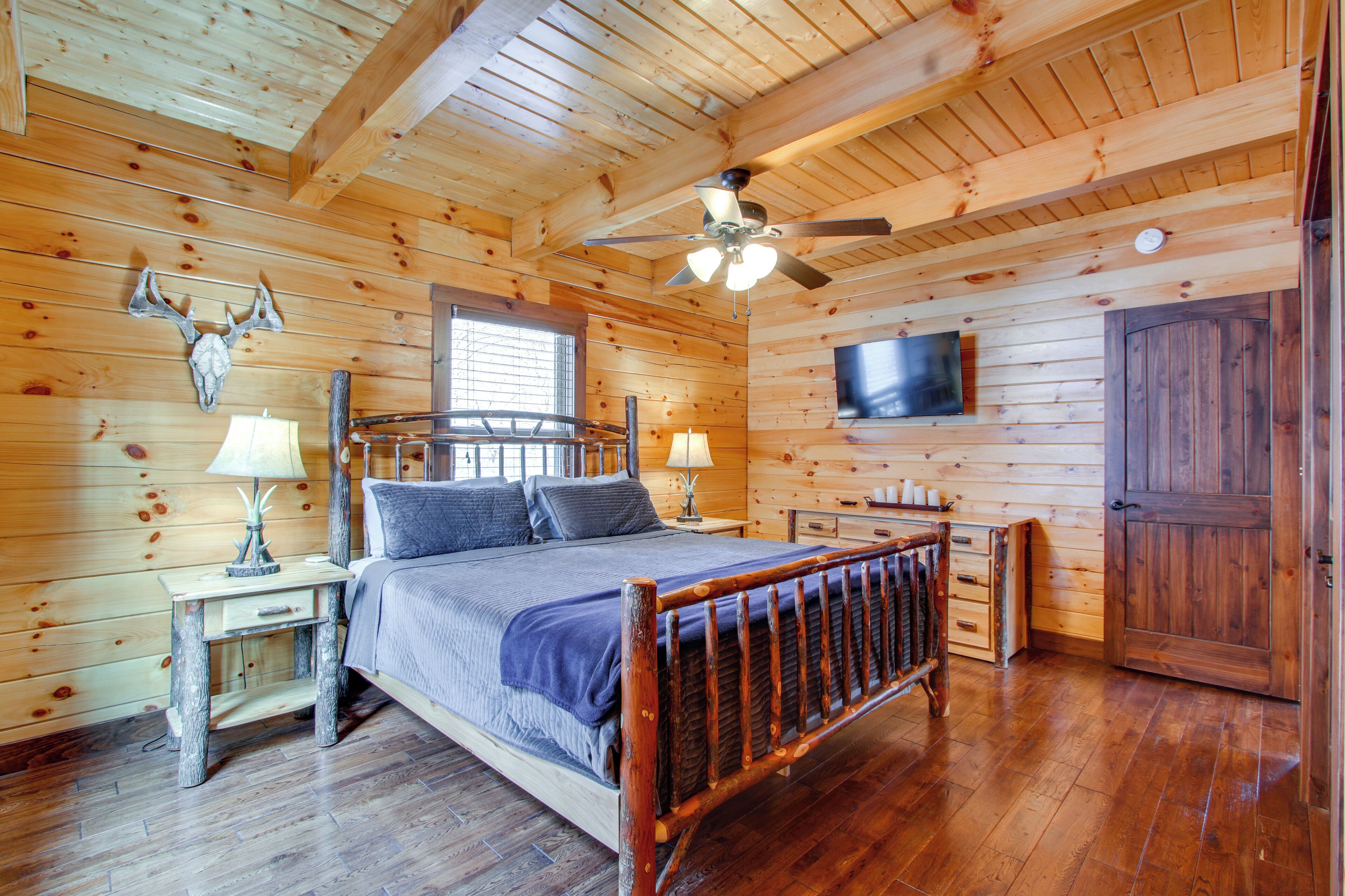 House (2 Bedrooms) | Interior