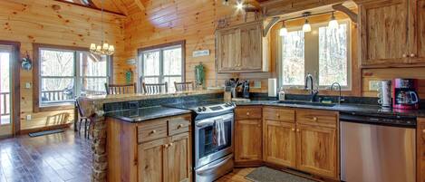 House (2 Bedrooms) | Interior